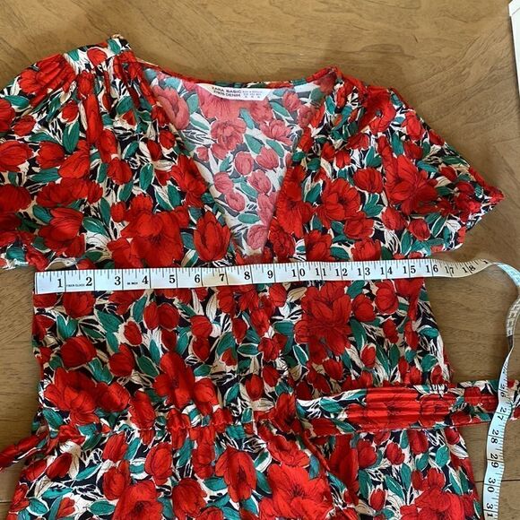 Zara Basic Red Floral Mini Wrap Dress Size XS - Picture 13 of 15